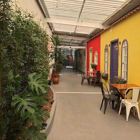 Anhembi Hostel Сан-Пауло Экстерьер фото
